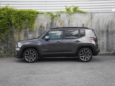 SPOTICAR Jeep Renegade Freedom 1.3turbo 150pk Automaat Pano | Trekhaak | Tweedehands - Suv Benzine Grijs - Heerlen - 1200296712_4