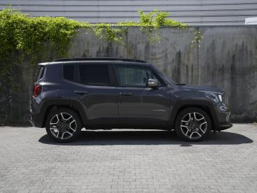 SPOTICAR Jeep Renegade Freedom 1.3turbo 150pk Automaat Pano | Trekhaak | Tweedehands - Suv Benzine Grijs - Heerlen - 1200296712_5
