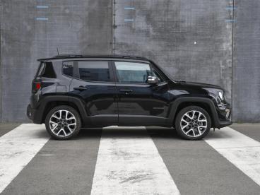 SPOTICAR Jeep Renegade 4xe Plug-in Hybrid Electric S 240pk Automaat Adapt Tweedehands - Suv Plugin Hybrid Zwart - Sittard - 1200297618_4