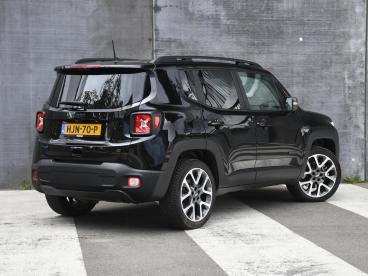 SPOTICAR Jeep Renegade 4xe Plug-in Hybrid Electric S 240pk Automaat Adapt Tweedehands - Suv Plugin Hybrid Zwart - Sittard - 1200297618_5