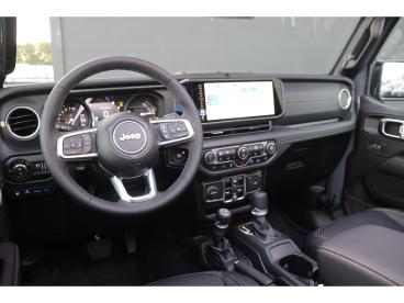 SPOTICAR Jeep Wrangler Unlimited 4xe 380 Sahara / Schuifdak / Facelift Tweedehands - Suv Hybride Grijs - Amsterdam - 1200279014_3