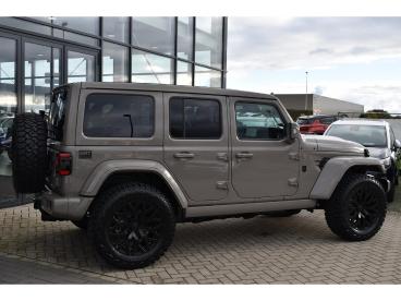 SPOTICAR Jeep Wrangler Brute Custom Conversion Skyview 4xe 380 Pk, Full O Tweedehands - Suv Hybride Beige - Nijmegen - 1200289240_5