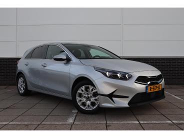 SPOTICAR Kia Ceed Cee-d 1.0 T-gdi Dynamicplusline * Stuur-stoelverwarming Tweedehands - Hatchback Benzine Grijs - Almere - 1200278711_3