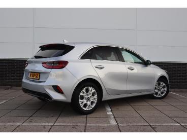 SPOTICAR Kia Ceed Cee-d 1.0 T-gdi Dynamicplusline * Stuur-stoelverwarming Tweedehands - Hatchback Benzine Grijs - Almere - 1200278711_4