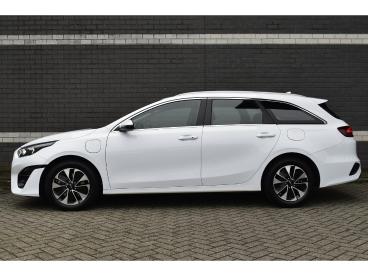 SPOTICAR Kia Ceed Cee-d 1.6 Gdi Phev Dynamicline Stoel-stuurverwarming Ada Tweedehands - Stationwagen Plugin Hybrid Wit - Mijdrecht - 1200283600_2