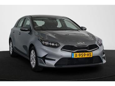 SPOTICAR Kia Ceed Cee-d 1.0 T-gdi Dynamicline Camera Cruise Control Carpla Tweedehands - Hatchback Benzine Grijs - Mijdrecht - 1200295153_2