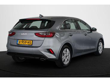 SPOTICAR Kia Ceed Cee-d 1.0 T-gdi Dynamicline Camera Cruise Control Carpla Tweedehands - Hatchback Benzine Grijs - Mijdrecht - 1200295153_3