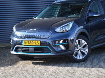 SPOTICAR Kia E-niro Edition 64 Kwh 204pk Automaat Adapt. Cc | Keyless Tweedehands - Suv Elektrisch Blauw - Heerlen - 1200288346_2