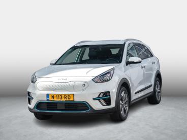 SPOTICAR Kia E-niro Edition 64 Kwh Tweedehands - Suv Elektrisch Wit - Waddinxveen - 1200289991_1