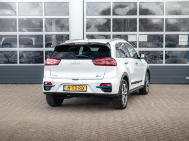 SPOTICAR Kia E-niro Edition 64 Kwh Tweedehands - Suv Elektrisch Wit - Waddinxveen - 1200289991_5