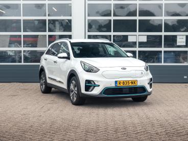SPOTICAR Kia E-niro Dynamicplusline 64 Kwh Tweedehands - Suv Elektrisch Wit - Waddinxveen - 1200300994_3