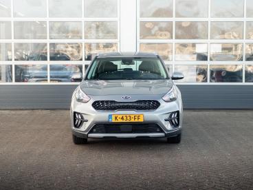 SPOTICAR Kia Niro 1.6 Gdi Hybrid Dynamicline Tweedehands - Suv Hybride Grijs - Waddinxveen - 1200285459_2