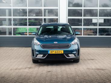 SPOTICAR Kia Niro 1.6 Gdi Hybrid Dynamicline L Navigatie L Lichtmeta Tweedehands - Suv Hybride Blauw - Waddinxveen - 1200286617_2