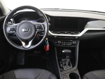 SPOTICAR Kia Niro 1.6 Gdi Hybrid Dynamicline Tweedehands - Suv Hybride Grijs - Den Haag - 1200287858_5