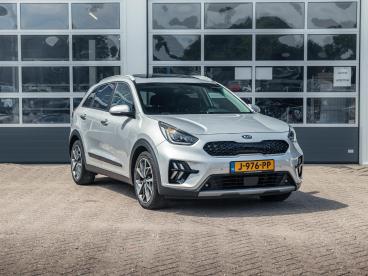 SPOTICAR Kia Niro 1.6 Gdi Hybrid Executiveline | Leder | Schuif/kant Tweedehands - Suv Hybride Grijs - Waddinxveen - 1200297053_3
