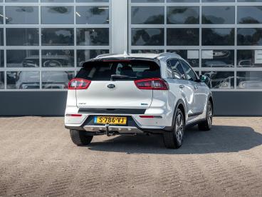 SPOTICAR Kia Niro  Tweedehands - Suv Hybride Wit - Waddinxveen - 1200300223_5