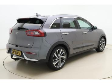 SPOTICAR Kia Niro 1.6 Gdi Hybrid Edition | Trekhaak | Navigatie | St Tweedehands - Suv Hybride Grijs - Leeuwarden - 1200301003_2