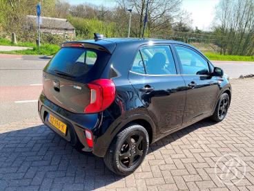 SPOTICAR Kia Picanto 1.0 Cvvt 66 Pk 5d Comfortplusline Navigator | Navi Tweedehands -  Benzine Zwart - Krimpen Aan Den Ijssel - 1200266667_4