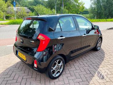 SPOTICAR Kia Picanto 1.2 Cvvt 85 Pk 5d Dynamicline | Alcantara Leder In Tweedehands -  Benzine Zwart - Krimpen Aan Den Ijssel - 1200273402_4