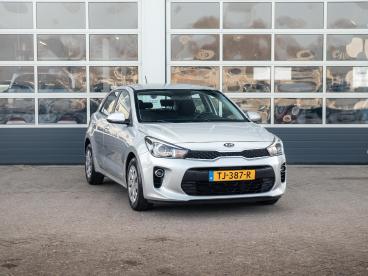 SPOTICAR Kia Rio 1.0 Tgdi Comfortplusline Navigator L Navigatie L B Tweedehands -  Benzine Grijs - Waddinxveen - 1200288748_3