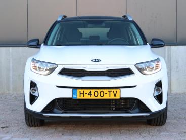 SPOTICAR Kia Stonic 1.0 120pk T-gdi Dynamicline | Navigatie | Camera | Tweedehands - Suv Benzine Wit - Amersfoort - 1200266986_5