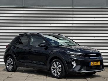 SPOTICAR Kia Stonic 1.0 T-gdi Mhev 100pk Dynamicplusline | Camera | Na Tweedehands - Suv Hybride Zwart - Velp - 1200274260_2