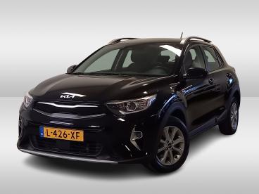 SPOTICAR Kia Stonic 1.0 T-gdi Mhev Dynamicline Apple Carplay/android A Tweedehands - Suv Hybride Zwart - Den Haag - 1200281351_1