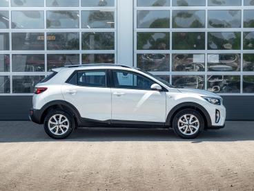 SPOTICAR Kia Stonic 1.0 T-gdi Mhev Dynamicline Tweedehands - Suv Benzine Wit - Waddinxveen - 1200293166_4