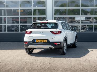 SPOTICAR Kia Stonic 1.0 T-gdi Mhev Dynamicline Tweedehands - Suv Benzine Wit - Waddinxveen - 1200293166_5