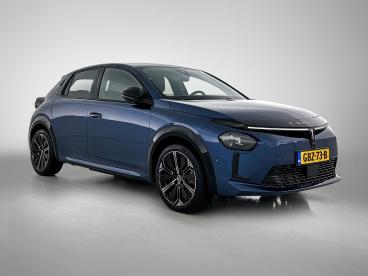 SPOTICAR Lancia Ypsilon Ev Edizione Cassina Limitata 51 Kwh 156 Pk | Per M Tweedehands -  Elektrisch Blauw - Eindhoven - 1200271977_3