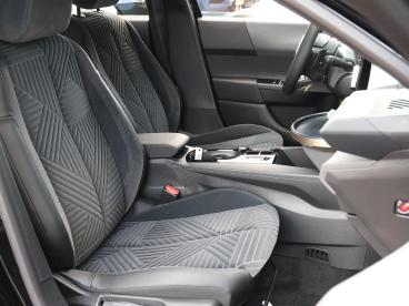 SPOTICAR Lancia Ypsilon 1.2 110pk Hybrid Lx | Navigatie | Dodehoekbewaking Tweedehands -  Hybride Zwart - Nijkerk - 1200276253_5