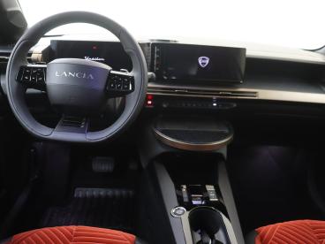 SPOTICAR Lancia Ypsilon 1.2 Turbo Hybrid Lx Tweedehands -  Hybride Wit - S'gravenhage - 1200285151_5