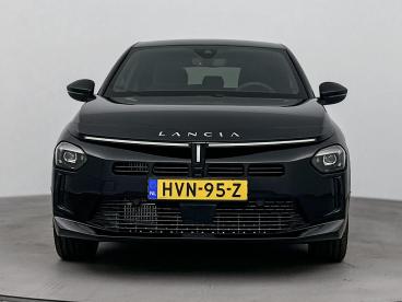 SPOTICAR Lancia Ypsilon 1.2 110pk Hybrid Lx | Navigatie | Adaptive Cruise Tweedehands -  Hybride Zwart - De Meern - 1200286677_3