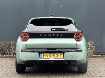 SPOTICAR Lancia Ypsilon 1.2 110pk Hybrid Lx | Navigatie | Adaptive Cruise Tweedehands -  Hybride Groen - Baarn - 1200288127_4