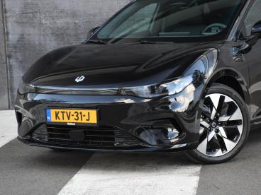 SPOTICAR Leapmotor B05 Promax Design 67.1kwh 218pk Automaat Pano-dak | Ad Tweedehands - Hatchback Elektrisch Zwart - Sittard - 1200301782_2