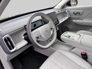 SPOTICAR Leapmotor B10 | Design Promax 218pk | Panoramadak | 434 Km Wltp Tweedehands - Suv Elektrisch Paars - Hoofddorp - 1200290938_4