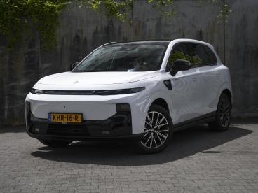 SPOTICAR Leapmotor B10 Design Promax 67.1 Kwh 218pk Automaat Pano | 360° Tweedehands - Suv Elektrisch Wit - Heerlen - 1200296666_1