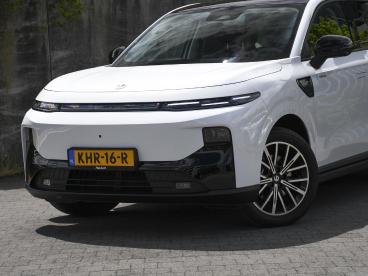 SPOTICAR Leapmotor B10 Design Promax 67.1 Kwh 218pk Automaat Pano | 360° Tweedehands - Suv Elektrisch Wit - Heerlen - 1200296666_2