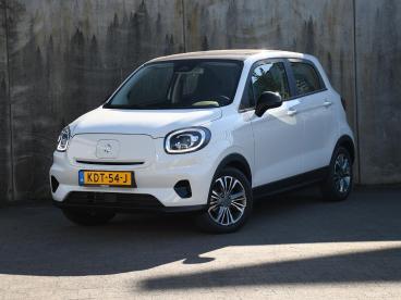 SPOTICAR Leapmotor T03 Design 37.3kwh 95pk Automaat Pano-dak | Cruise | 1 Tweedehands - Hatchback Elektrisch Wit - Heerlen - 1200290995_1