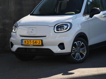 SPOTICAR Leapmotor T03 Design 37.3kwh 95pk Automaat Pano-dak | Cruise | 1 Tweedehands - Hatchback Elektrisch Wit - Heerlen - 1200290995_2