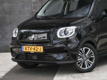 SPOTICAR Leapmotor T03 Design 37.3kwh 95pk Automaat Navi | Camera | Dab | Tweedehands - Hatchback Elektrisch Zwart - Sittard - 1200301785_2