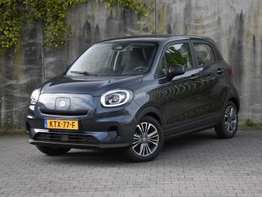 SPOTICAR Leapmotor T03 Design 37.3 Kwh 95pk Automaat Camera | Dab | Adapt Tweedehands - Hatchback Elektrisch Grijs - Heerlen - 1200302165_1