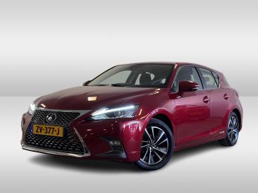 SPOTICAR Lexus Ct 200h Edition 30 Full Hybride & Afneembare Trekhaak Tweedehands - Hatchback Hybride Rood - Den Haag - 1200274059_1