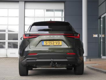 SPOTICAR Lexus Nx 450h+ Awd Launch Edition | Schuif/kanteldak | Elek Tweedehands - Suv Plugin Hybrid Groen - Sneek - 1200293242_4
