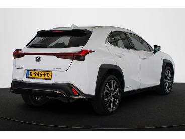 SPOTICAR Lexus Ux 250h Awd F Sport Premium Head-up Camera Stoelverwa Tweedehands - Suv Hybride Wit - Mijdrecht - 1200303001_3