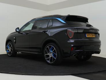 SPOTICAR Lynk & Co Lynk Co 01 01 1.5 | Suv | Benzine | Automaat | Panoramadak | Ada Tweedehands - Suv Plugin Hybrid Zwart - Bergschenhoek - 1200272965_3