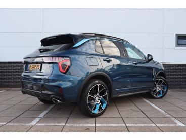 SPOTICAR Lynk & Co Lynk Co 01 01 1.5 Phev * Pano * Led * Keyless * Tweedehands - Suv Plugin Hybrid Blauw - Almere - 1200274319_4