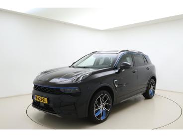 SPOTICAR Lynk & Co Lynk Co 01 01 1.5 | Trekhaak | Panoramisch Schuifdak | Electrisc Tweedehands - Suv Plugin Hybrid Zwart - Leeuwarden - 1200303831_1