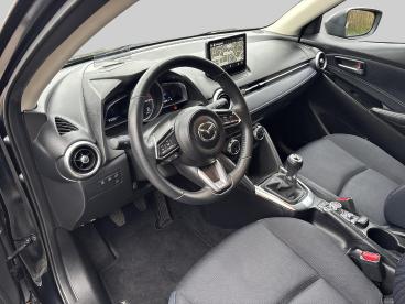SPOTICAR Mazda 2 | Luxury | 1.5 Skyactive-g | Navigatie | Camera | Tweedehands -  Benzine Zwart - Hoofddorp - 1200294207_4