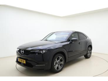 SPOTICAR Mazda Mx-30 E-skyactiv 145 Luxury 36 Kwh | Schuifkanteldak | C Tweedehands - Suv Elektrisch Zwart - Leeuwarden - 1200300281_1
